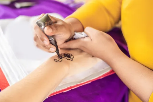 Mehndi artist - bridal mehndi