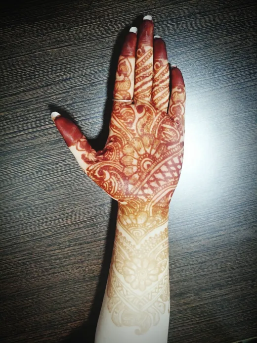 Fading henna - henna on skin
