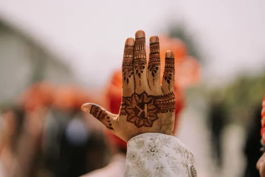 Why Lemon-Sugar? Sealing Henna